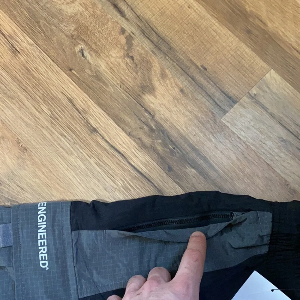 Jordan windbreaker cargo pants